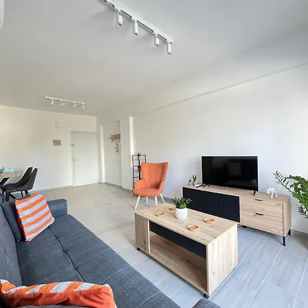 Unlock The Island - Local Insights For Your Apartment