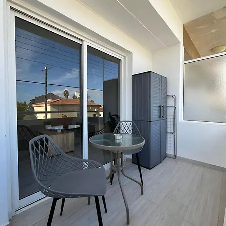 Unlock The Island - Local Insights For Your アパート ラルナカ