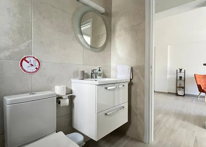 Unlock The Island - Local Insights For Your * Λάρνακα