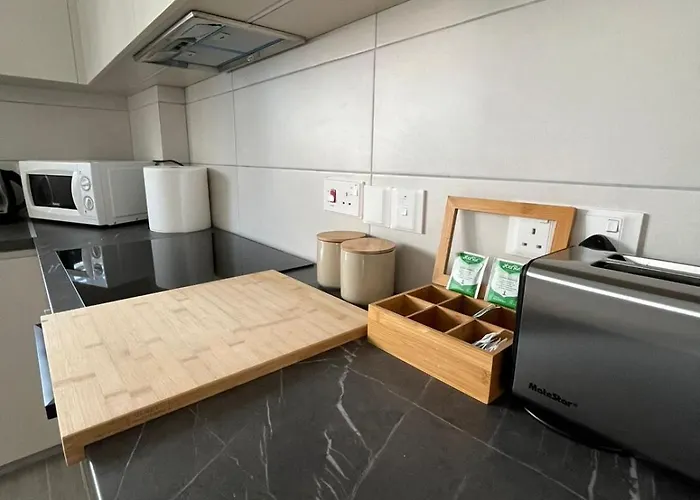 Unlock The Island - Local Insights For Your