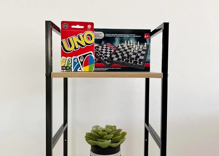 Unlock The Island - Local Insights For Your Apartamento Larnaca